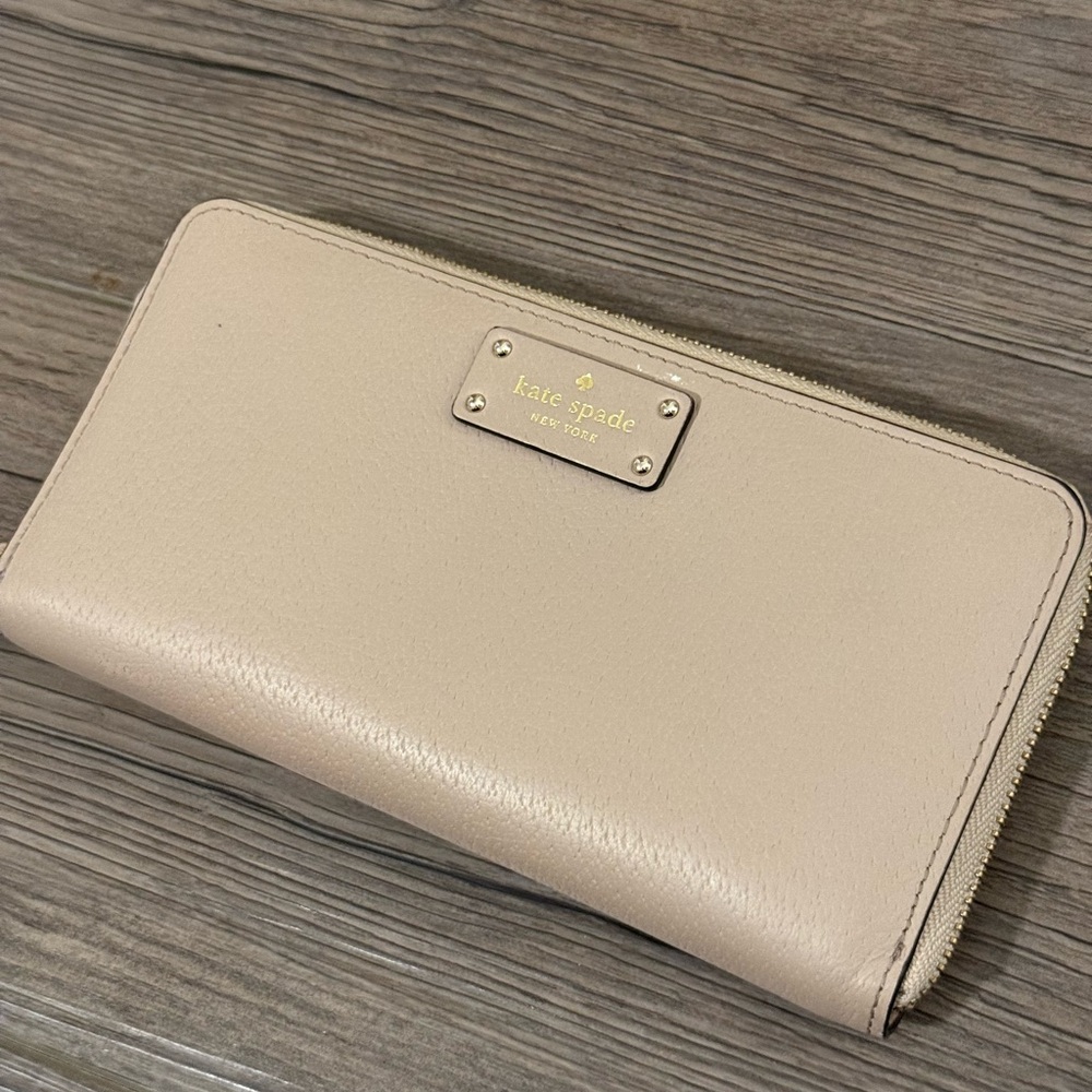 Kate Spade Wallet